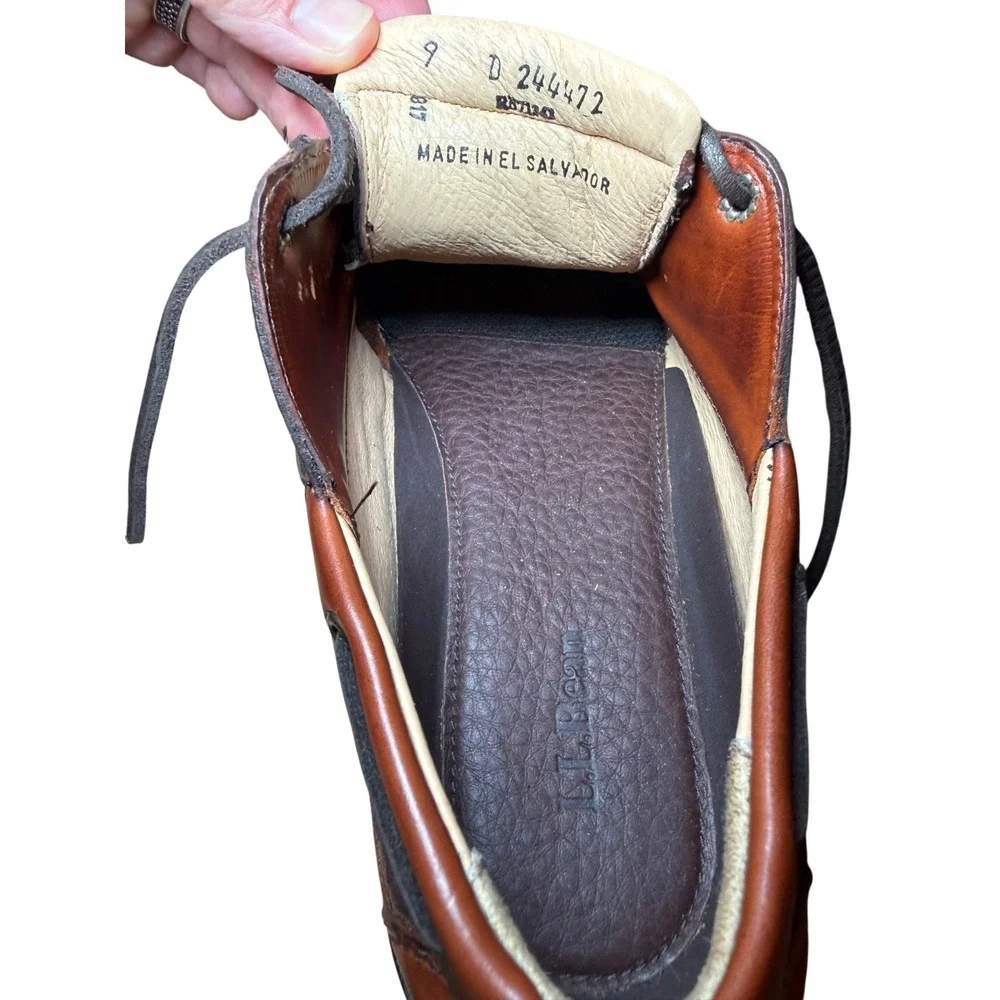 L.L.Bean Mens 9D Camp Moc Boat Shoes Brown Tan Leather Handsewn Moccasin Lace Up